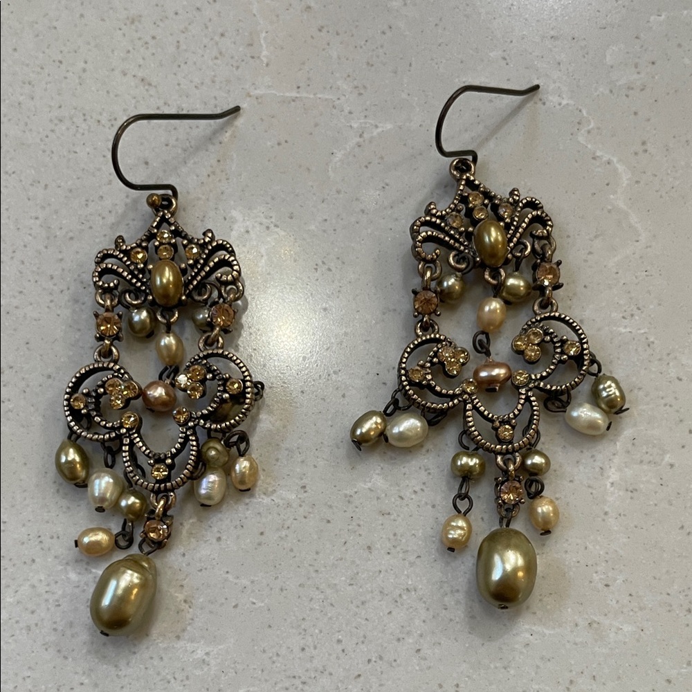 Elegant Gold Chandelier Earrings